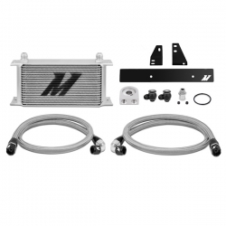 Olejový chladič Mishimoto na Nissan 370Z (09-) Z34 / Infiniti G37 Coupe V36 VQ37VHR (08-) - bez termostatu