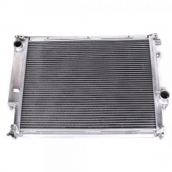 Hlinikový závodní chladič Jap Parts BMW E36 320i/323i/325i/328i včetně M3 (92-00)