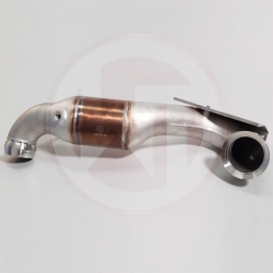 Downpipe se sportovním katalyzátorem Wagner Tuning pro Mercedes A-Klasse W176 A45 AMG M133 (13-18)