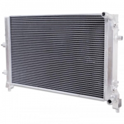 Hlinikový závodní chladič Jap Parts VW Golf 6 1.2/1.4 TSi (08-12)