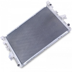 Hlinikový závodní chladič Jap Parts VW Caravelle / Multivan / Transporter T5 2.5TDi (03-09)