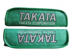 Návleky na bezpečnostní pásy s nápisem Takata