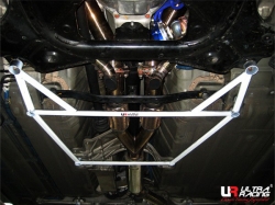 Rozpěrná tyč Ultra Racing Nissan GT-R R35 (08-) - středová spodní H výztuha