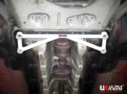 Rozpěrná tyč Ultra Racing Renault Clio Mk3 (05-12) - přední spodní H výztuha