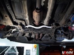 Přední stabilizátor Ultra Racing na Hyundai Sonata NF (04-10) - 30mm