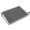 Hlinikový závodní chladič Jap Parts BMW E46 316i-330i CI/XI/TI + 1.8/2.0/3.0D + M3 (98-06) - bajonet