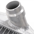 Hlinikový závodní chladič Jap Parts BMW E90 / E91 / E92 / E93 3-Series 316i-335i automat (04-13)