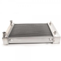Hlinikový závodní chladič Jap Parts Land Rover Defender 200 TDI 2.5TD (90-98) / Discovery 200 TDI 2.5TD (89-94)