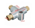 Téčko s výstupy 3x trubka 3/16 (4,75mm) se závity M10 x 1.0 s držákem